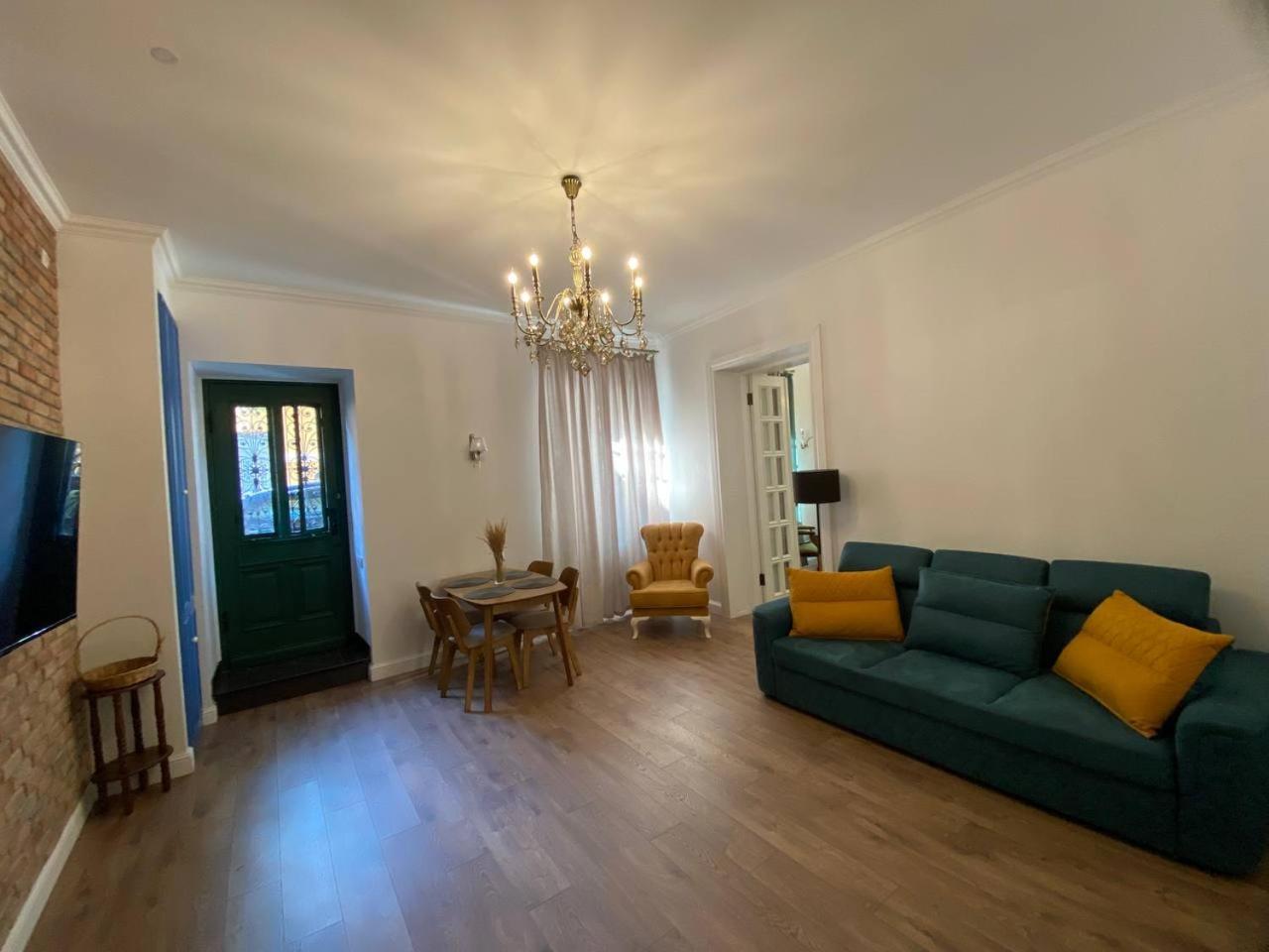 Apartments Margarita Тбілісі Екстер'єр фото